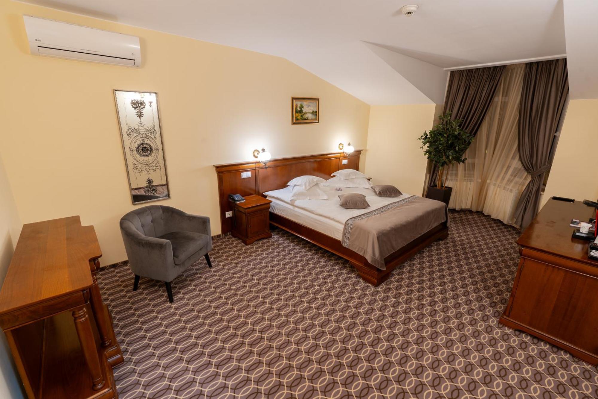 Hotel Dorna Vatra Dornei Esterno foto