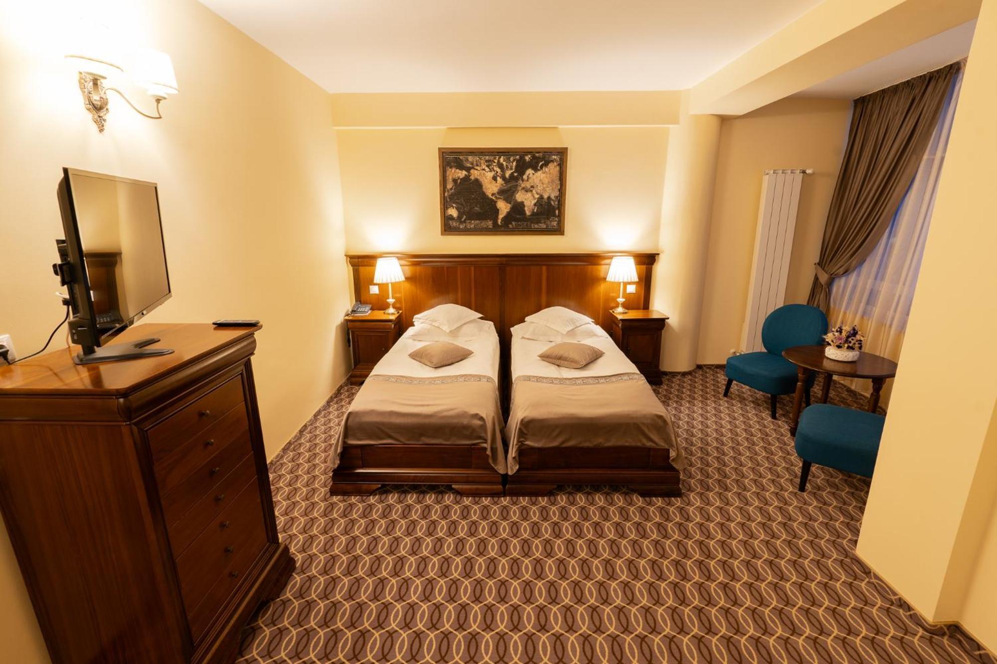 Hotel Dorna Vatra Dornei Esterno foto